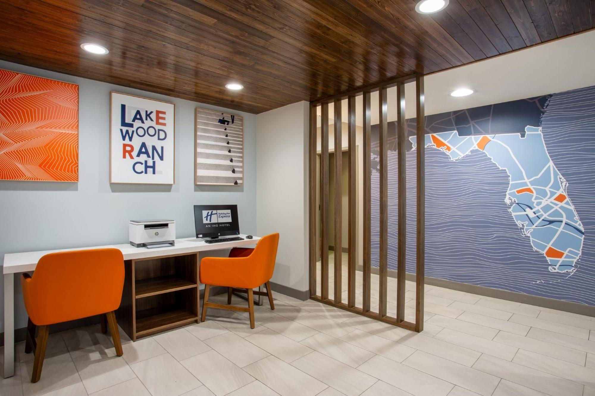 Holiday Inn Express & Suites Bradenton East-Lakewood Ranch By Ihg Exterior foto